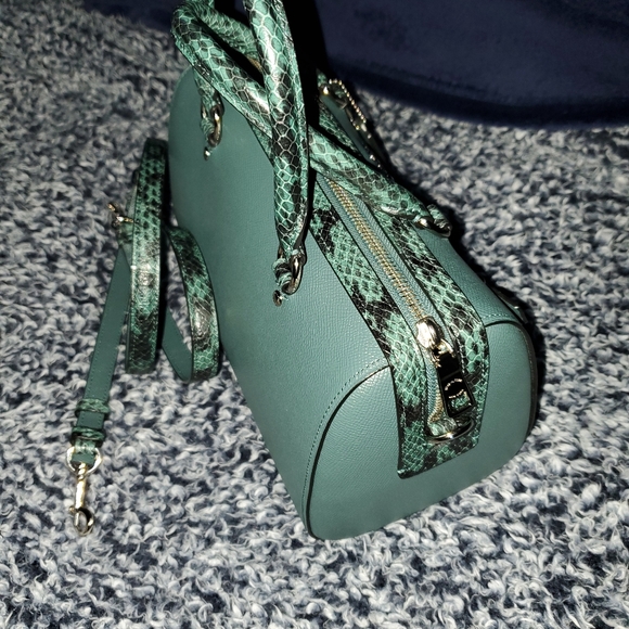 SOLD!!! - Picture 4 of 8